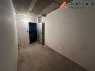 Garaje en venta en Zuera