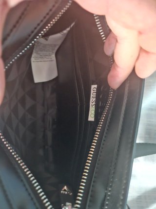 Bolso Guess Negro Hombre