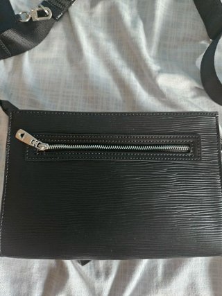 Bolso Guess Negro Hombre