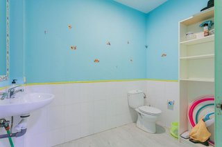 Local comercial en venta en Cúllar Vega