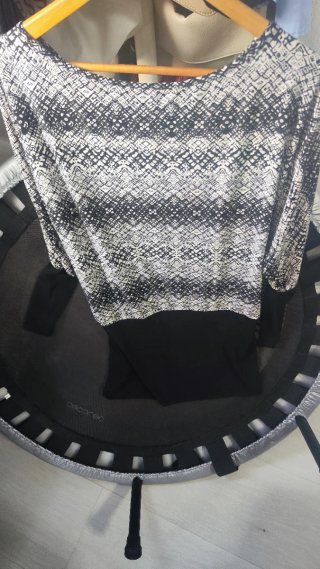Blusa estampada manga larga