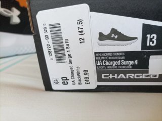 Zapatillas UA Charged Surge 4