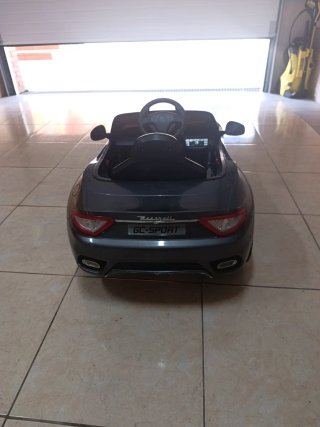 Coche eléctrico infantil 12V