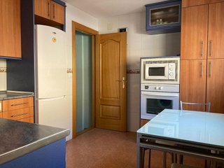 Casa adosada en venta en Puebla de Alfindén (La)