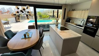 Chalet en venta en Cala de Finestrat en Finestrat