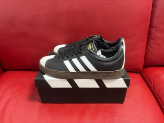 Scarpe Adidas Court N. 40