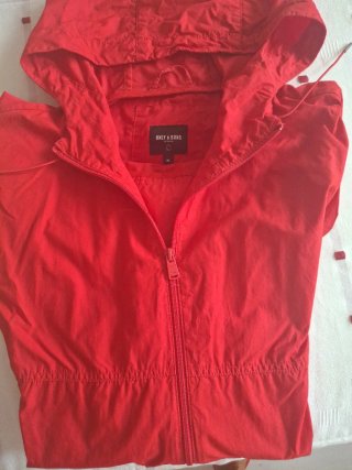Chaqueta Cortavientos ONLY & SONS Roja Talla XL