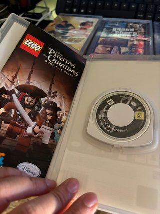 Lote 6 Giochi PSP: PES 6, GTA, Buzz, Tekken, Lego