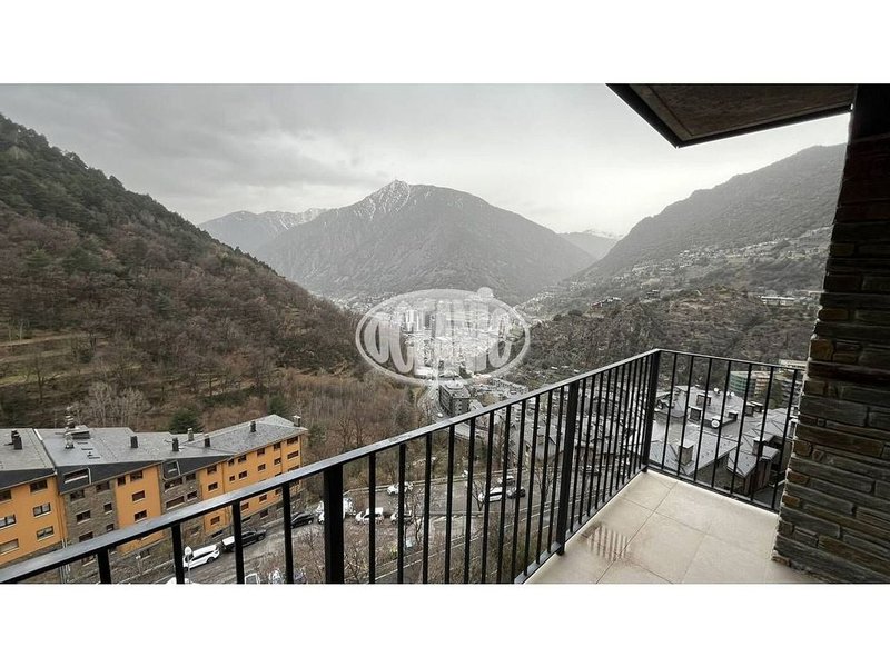 3-bedroom flat for sale in Escaldes-Engordany · 55 of 60