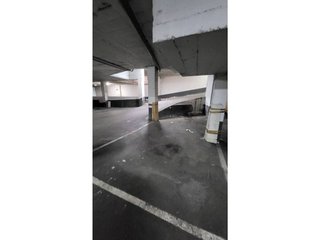Garaje en venta en Laviana