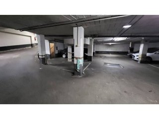 Garaje en venta en Laviana