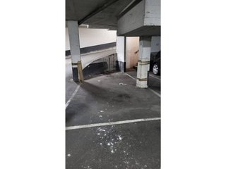Garaje en venta en Laviana