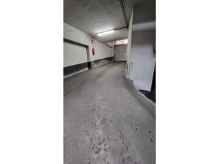 Garaje en venta en Laviana