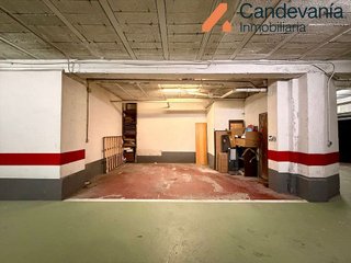 Garaje en venta en Zuera