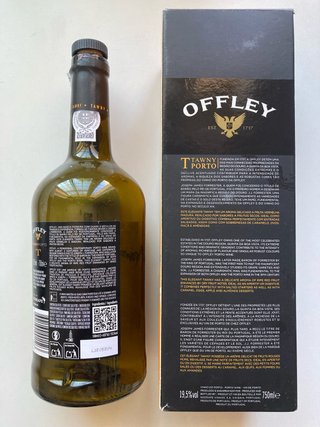 VINO OPORTO. Bottiglie vuote e scatola OFFLEY Tawny.