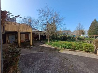 Edificio en venta en Lalín
