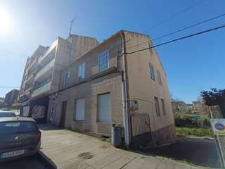 Edificio en venta en Lalín