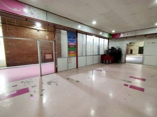 Nave industrial en venta en Renfe - Bulevar 1º y 2º Fase en Jaén