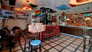 Local comercial en venta en Monserrat