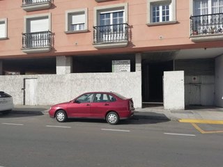 Garaje en venta en Carballo