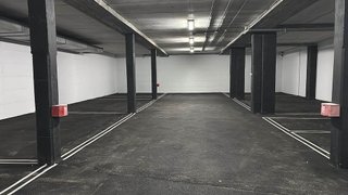 Garaje en venta en Castrillón