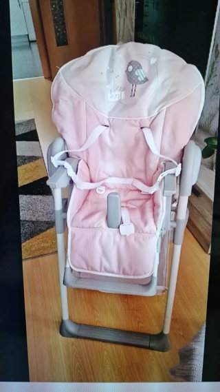 Trona para bebé rosa y blanca