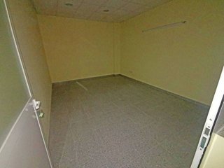 Local comercial en alquiler en Cappont en Lleida