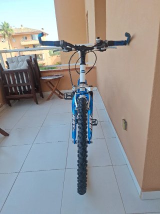 Bicicleta Rockrider 6.1 Dacathlon