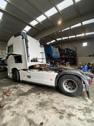 Válvula de aire adicional 21327360 volvo fh4