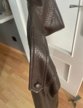 Cazadora Zara efecto piel marrón