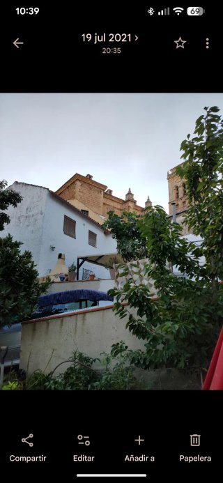 Casa independiente en Iznalloz (Granada)