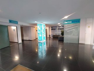 Oficina en alquiler en Les Tres Torres en Barcelona