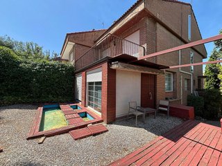 Casa pareada en alquiler en Zona Estación en Pozuelo de Alarcón