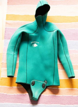 Traje de pesca submarina verde