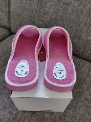 ZAPATILLAS DE IR POR CASA DE VERANO