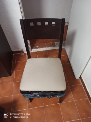 Sillas de comedor madera y plástico