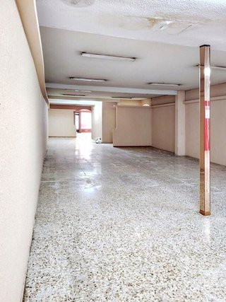 Local comercial en alquiler en San Isidro - Los Almendros en Alcalá de Henares