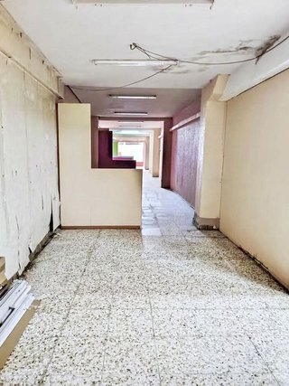 Local comercial en alquiler en San Isidro - Los Almendros en Alcalá de Henares