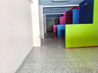 Local comercial en alquiler en San Isidro - Los Almendros en Alcalá de Henares