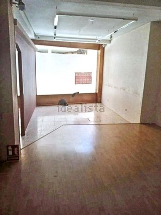 Local comercial en alquiler en San Isidro - Los Almendros en Alcalá de Henares