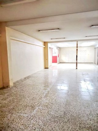 Local comercial en alquiler en San Isidro - Los Almendros en Alcalá de Henares