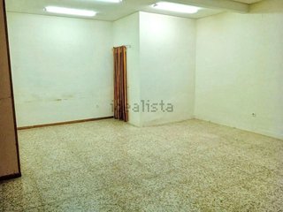 Local comercial en alquiler en San Isidro - Los Almendros en Alcalá de Henares