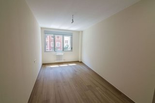 Piso en alquiler en Paseo Sagasta en Zaragoza