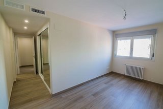 Piso en alquiler en Paseo Sagasta en Zaragoza