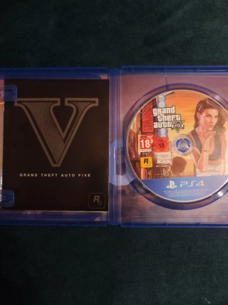 Grand Theft Auto V Premium Edition PS4