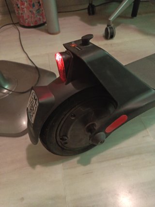 Patinete Eléctrico Xiaomi Mi Electric Scooter 4