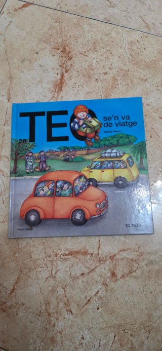 Llibre Teo se'n va de viatge