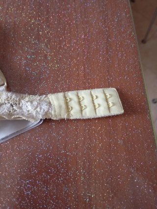 Reggiseno pizzo bianco e giallo