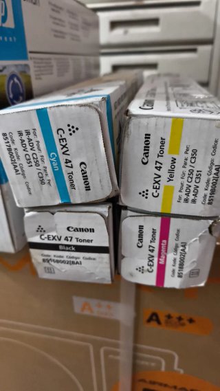 Toner Canon C-EXV 47 (Ciano, Giallo, Magenta, Nero)