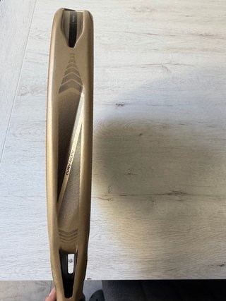 Pala Bullpadel Vertex 04 W